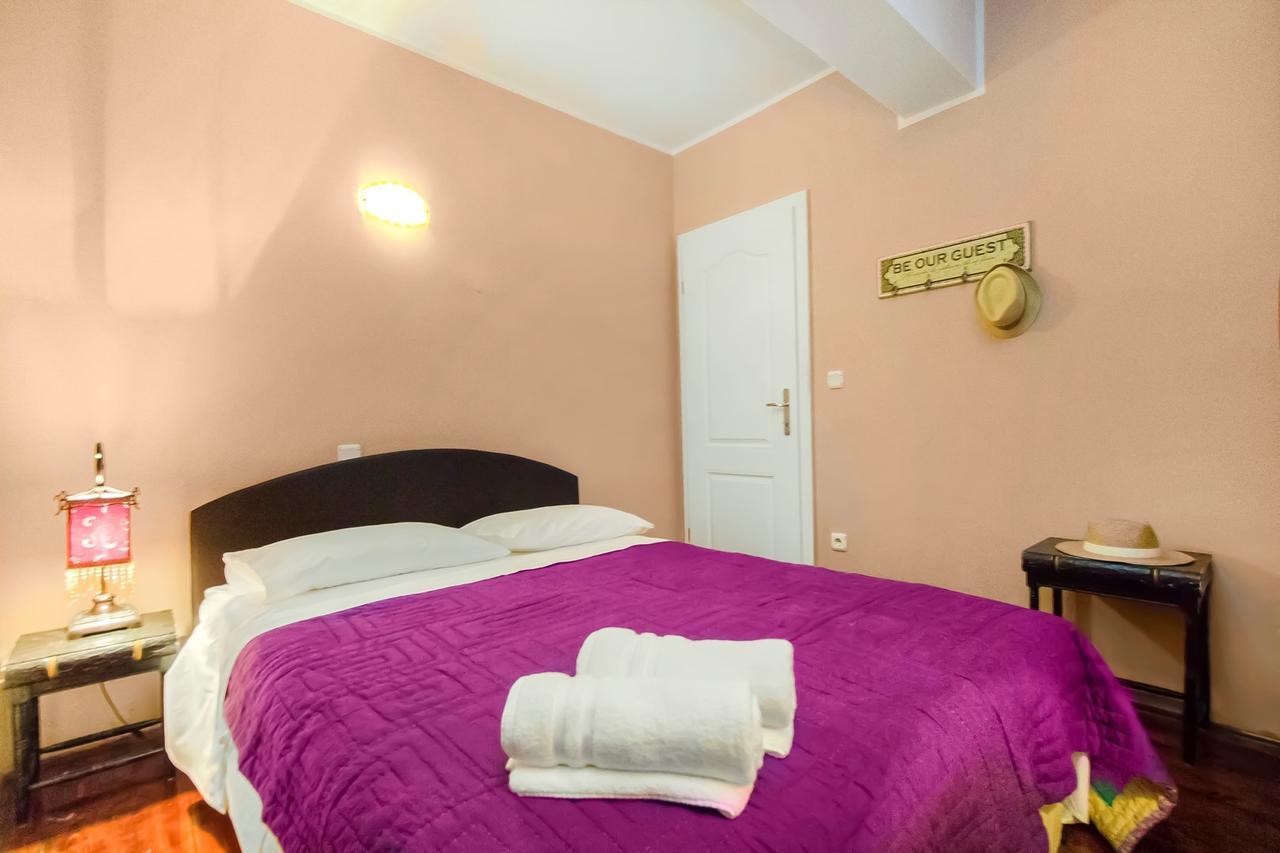 Sea Breeze - Front Sea Apartment Zaboric Bagian luar foto